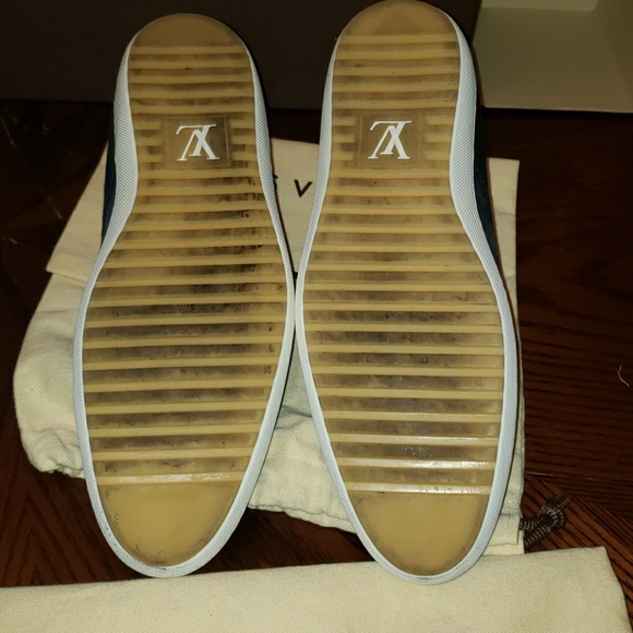 LOUIS VUITTON - Picture 5 of 6